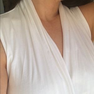Banana Republic White sleeveless blouse